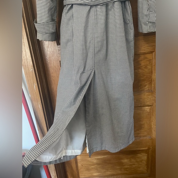 LA VOGUE long black and white checkered trench coat with front tie - Picture 9 of 15